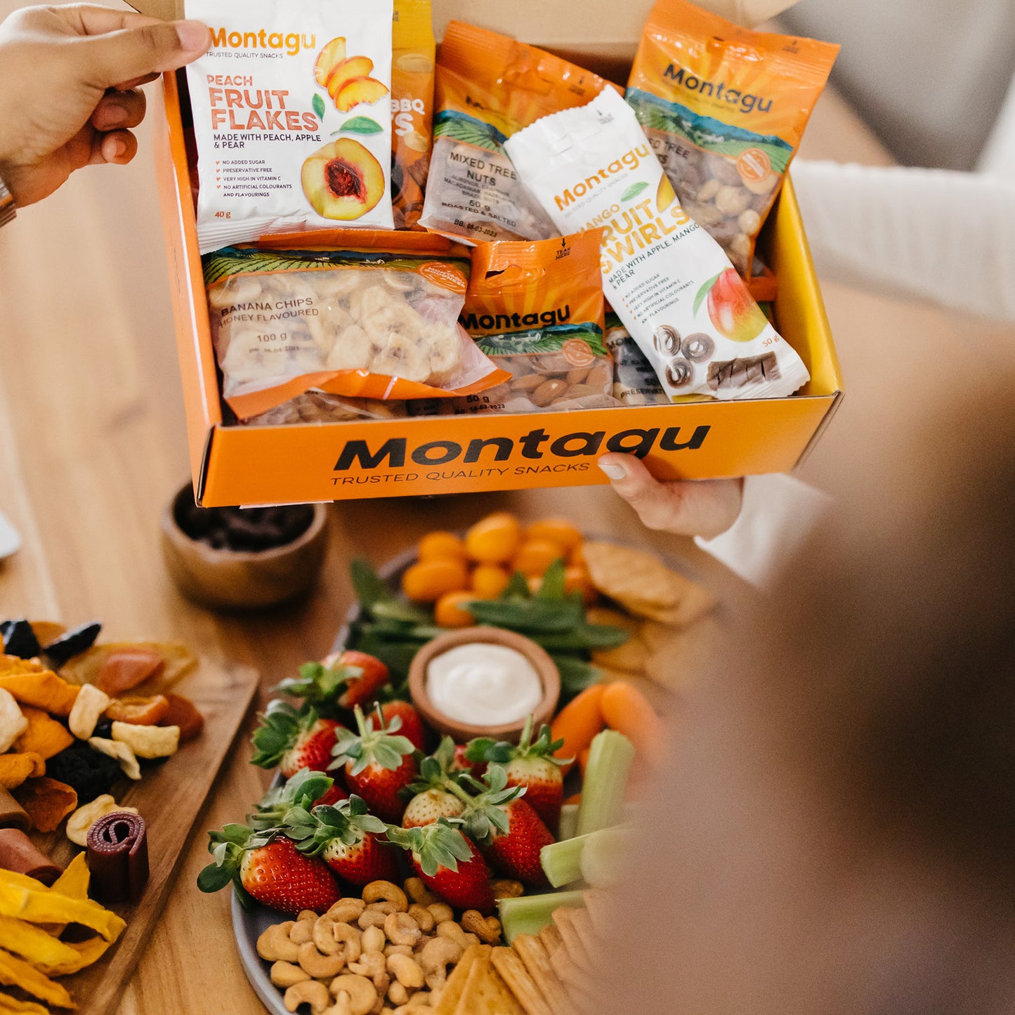 Montagu: Fruit Flakes - Peach