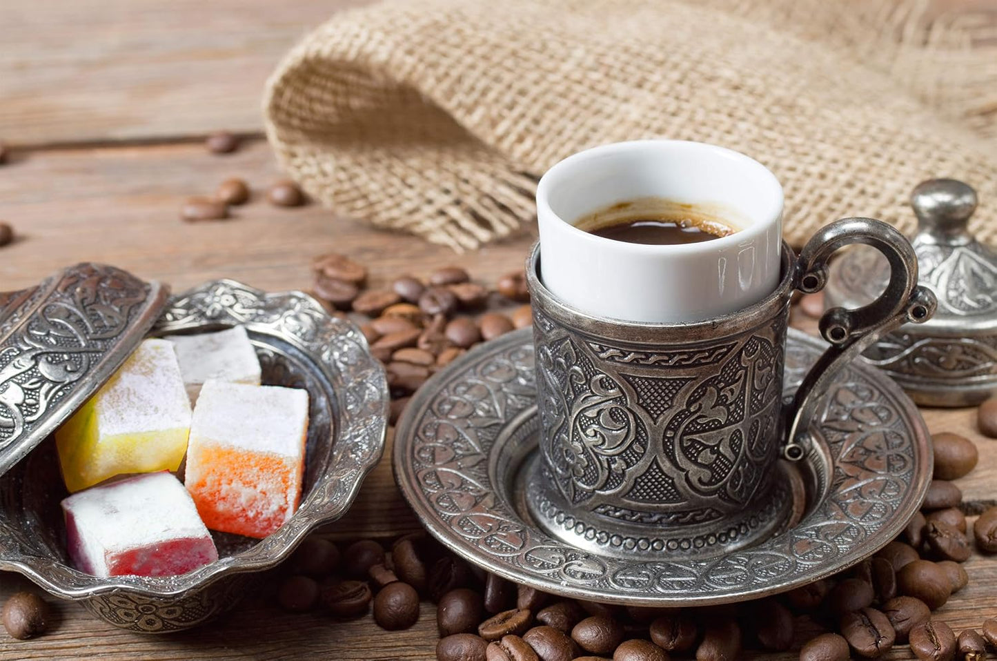 Turkish Delight White Box Strawberry, Peach, Melon, Tangerine, Blackberry Flavours 230g